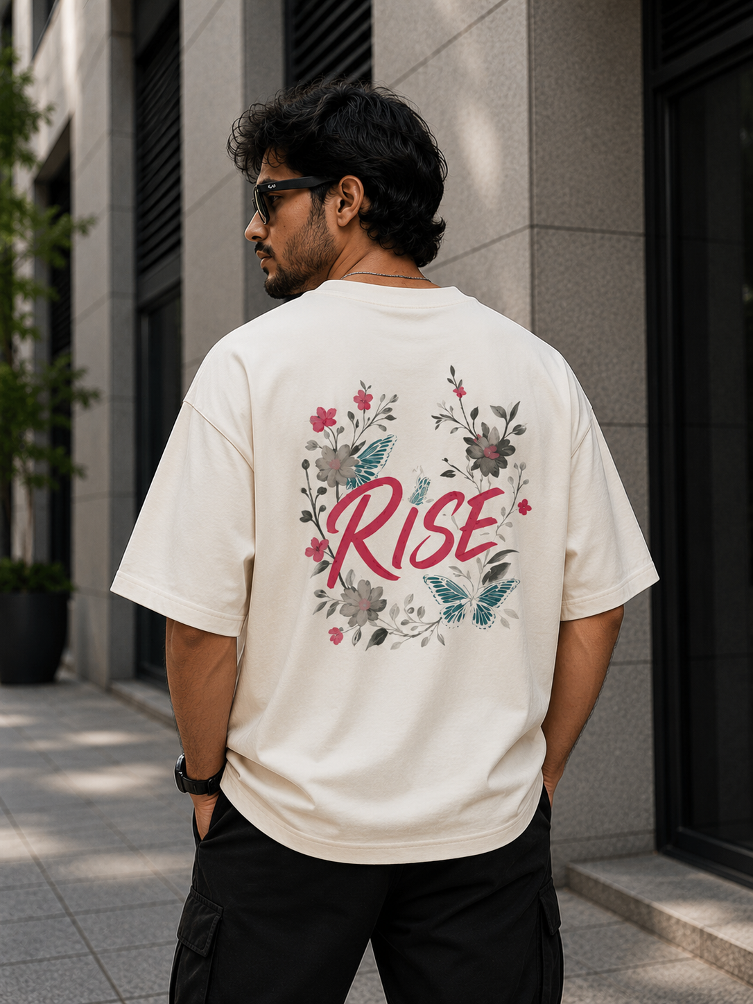 Tokyo dragon Oversized Classic T-Shirt